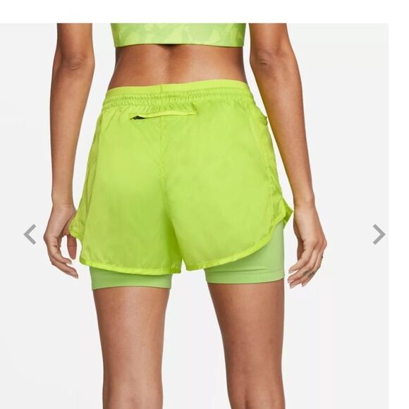 Nike Women's Icon Clash Tempo Luxe Mid-Rise Running Shorts  Sz S - Picture 8 of 10